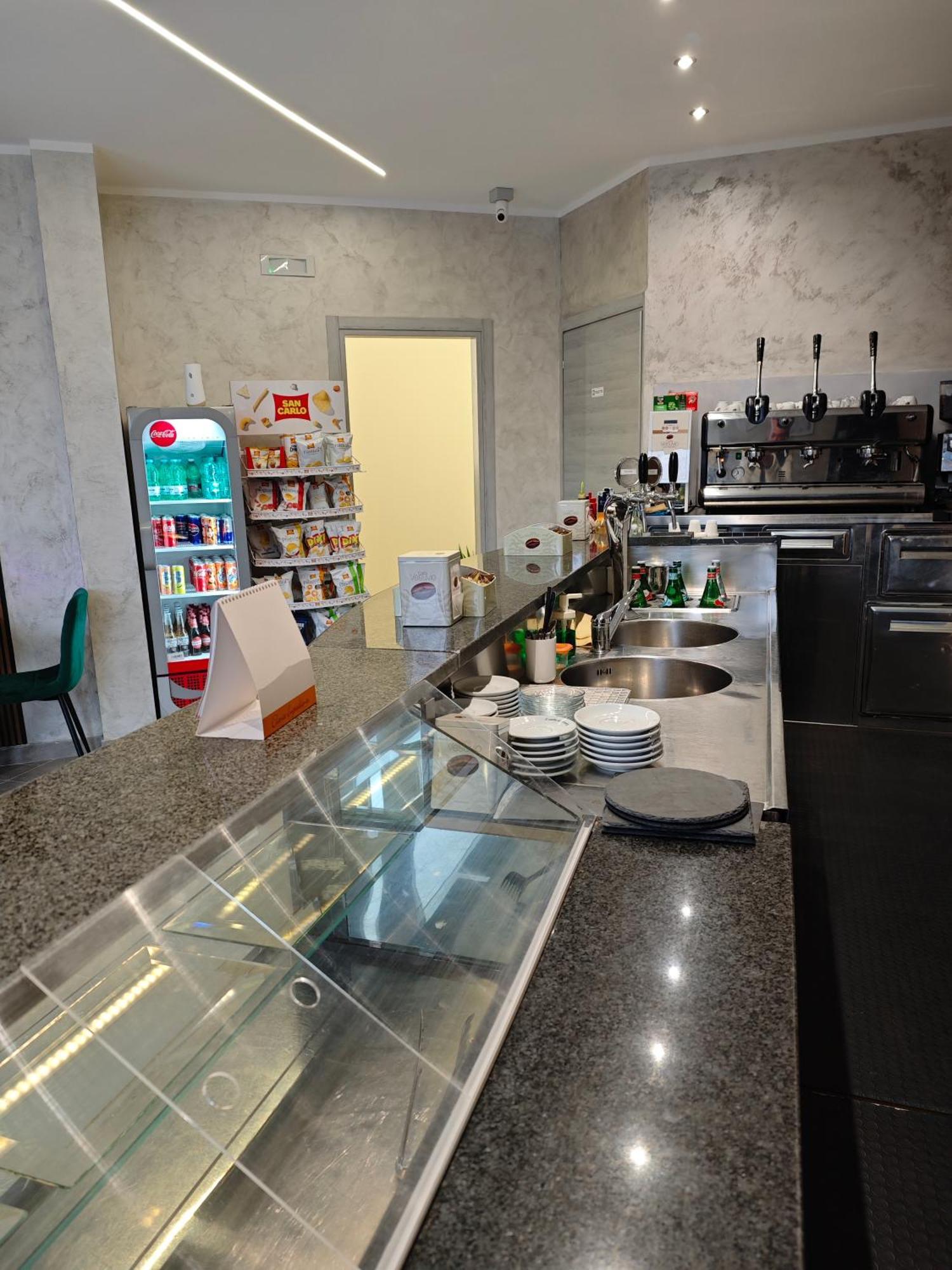 Hotel Movida Касория Екстериор снимка